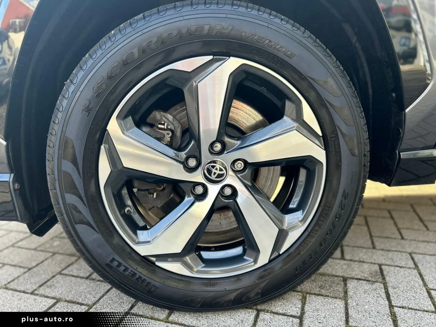 TOYOTA RAV 4 2 5l Plug-in Hybrid 4x4 Technik ACC SHZ LE