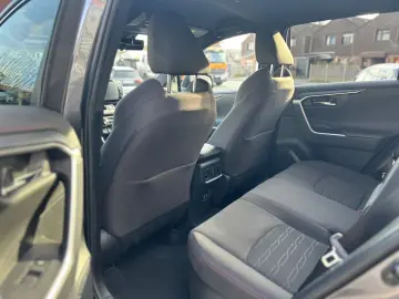TOYOTA RAV 4 2 5l Plug-in Hybrid 4x4 Technik ACC SHZ LE