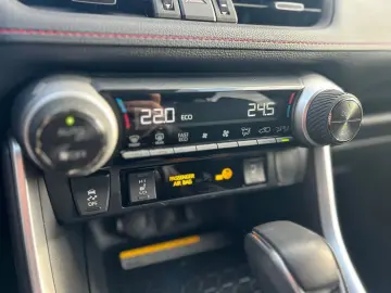 TOYOTA RAV 4 2 5l Plug-in Hybrid 4x4 Technik ACC SHZ LE