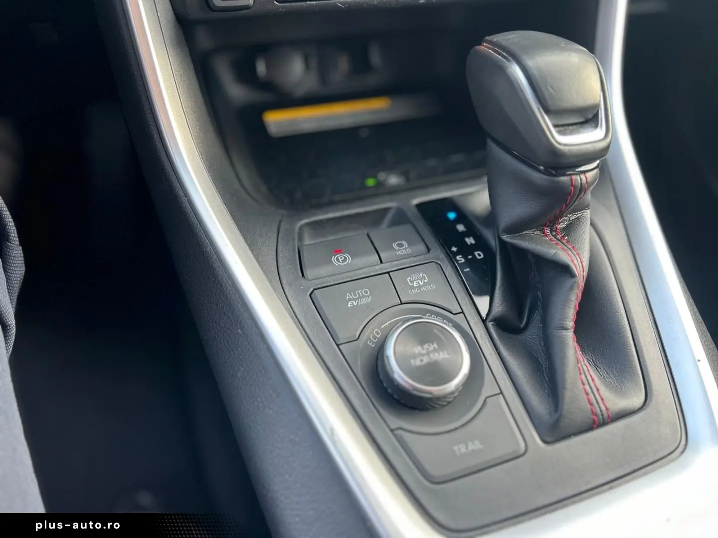 TOYOTA RAV 4 2 5l Plug-in Hybrid 4x4 Technik ACC SHZ LE