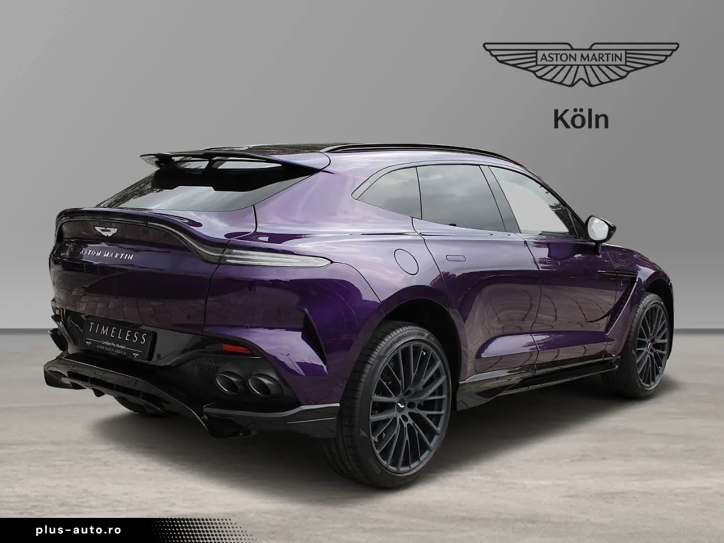 ASTON MARTIN DBX 707 Storm Purple Onyx Black