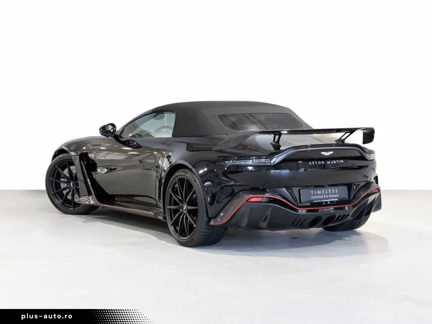 ASTON MARTIN New Vantage V12 Roadster