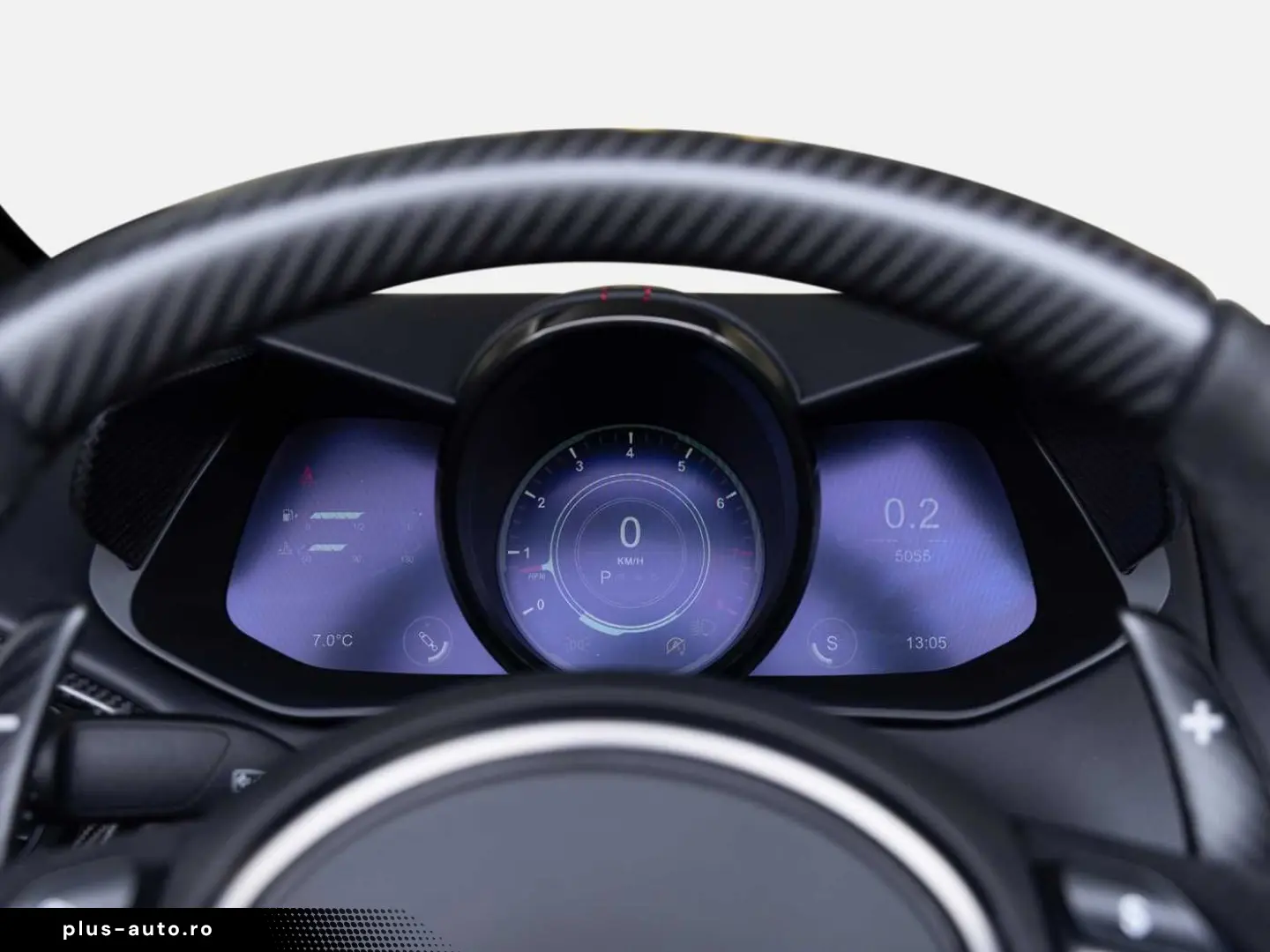 ASTON MARTIN New Vantage V12 Roadster