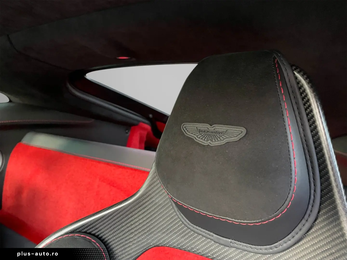 ASTON MARTIN V12 Vantage - Carbon Packs