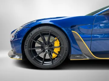 ASTON MARTIN V12 Vantage Nr. 24 of 333