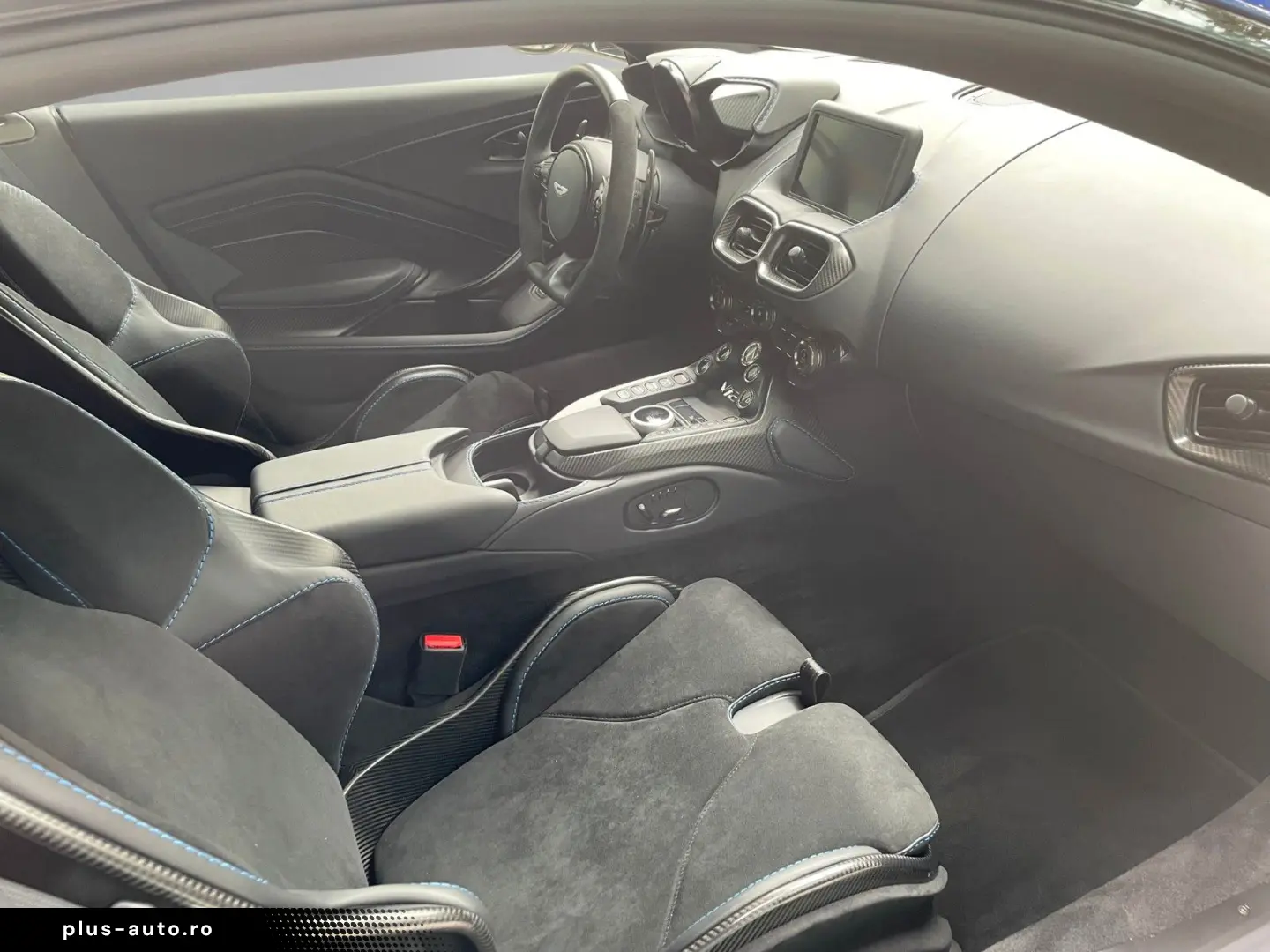 ASTON MARTIN V12 Vantage Nr. 24 of 333