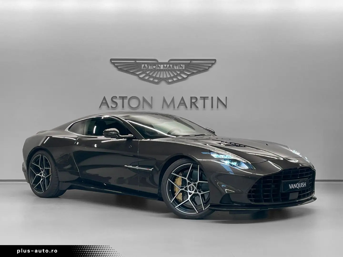 ASTON MARTIN Vanquish Coupe