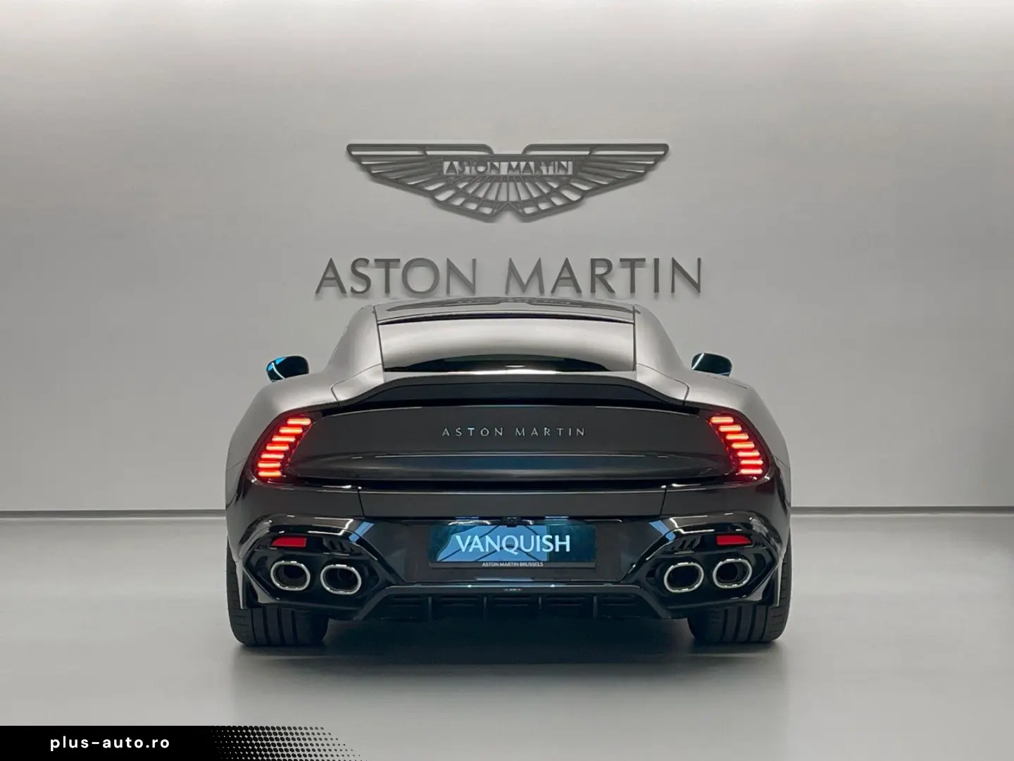 ASTON MARTIN Vanquish Coupe