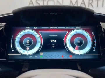 ASTON MARTIN Vanquish Coupe