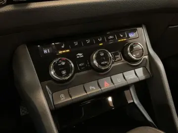 SKODA Kodiaq 1.5 TSI DSG Clever LED Navi Kamera