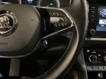 SKODA Kodiaq 1.5 TSI DSG Clever LED Navi Kamera