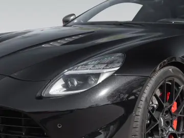 ASTON MARTIN Vanquish   Full Satin Carbon