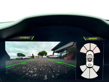 FERRARI SF90 Stradale