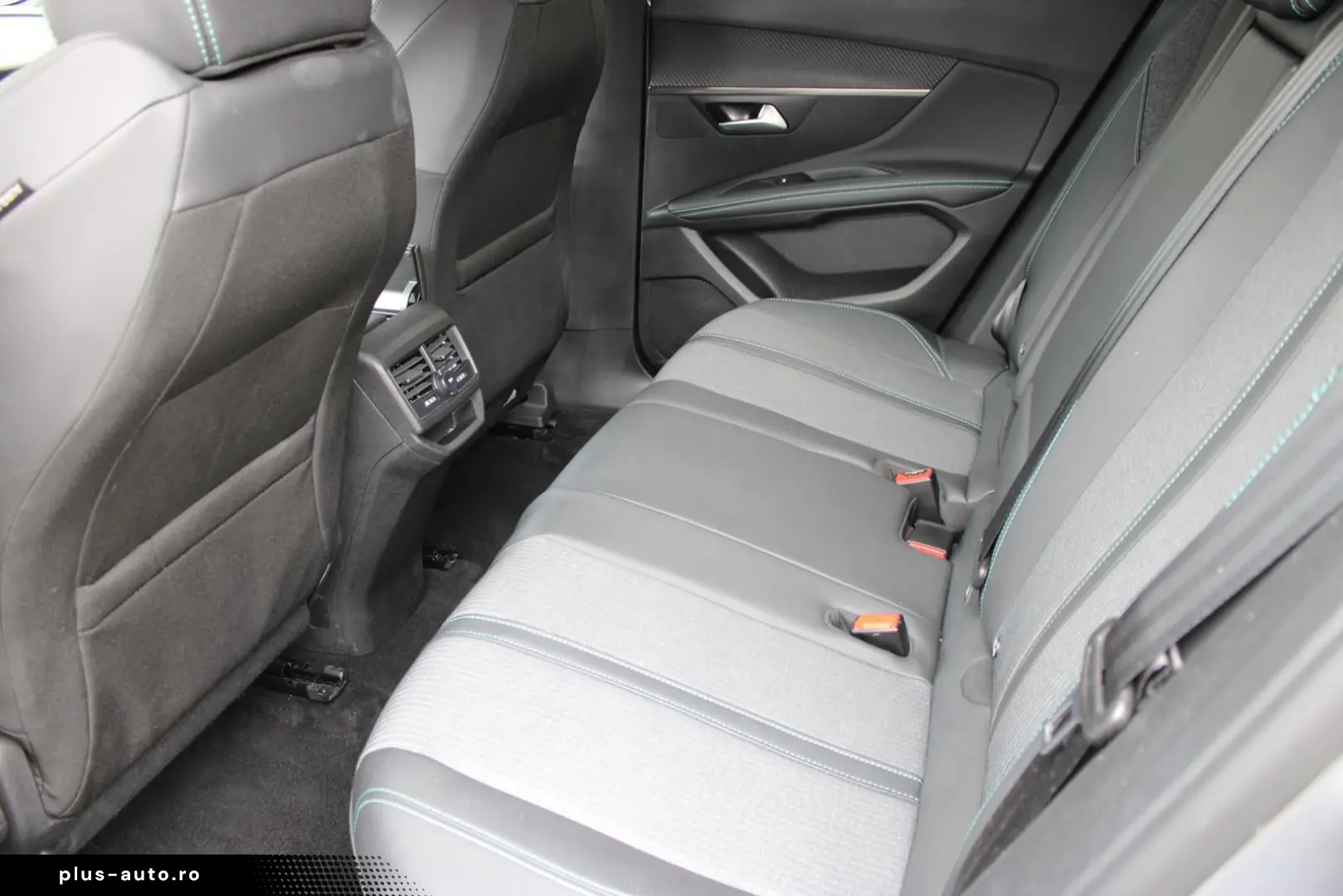 PEUGEOT 3008 136 MHEV Allure Pack  eDCS6  NAVI KAMERA