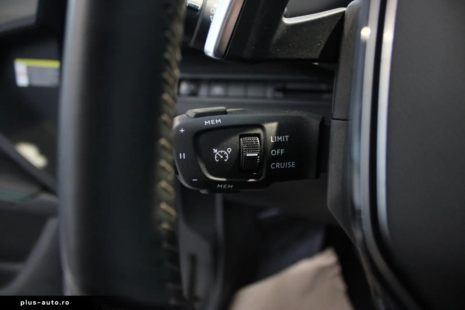 PEUGEOT 3008 136 MHEV Allure Pack  eDCS6  NAVI KAMERA