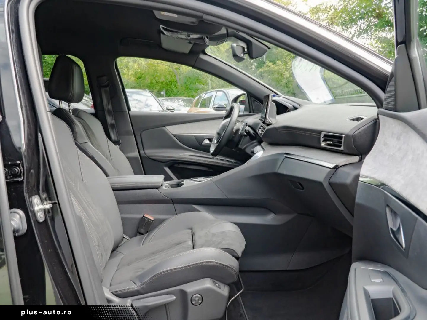 PEUGEOT 3008 1.2 GT SHZ KAMERA NAVI W-LAN ACC FACEL. LED