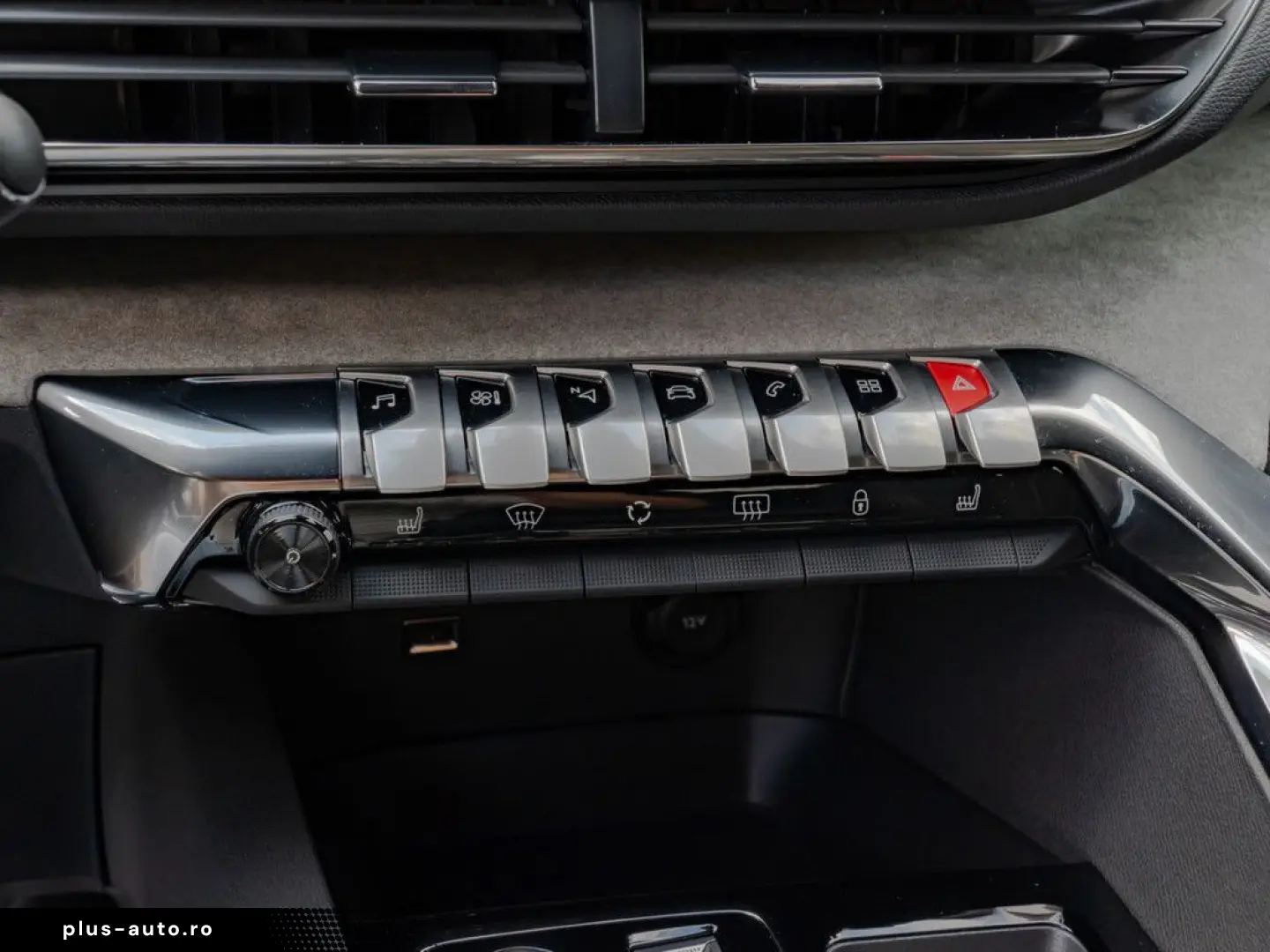 PEUGEOT 3008 1.2 GT SHZ KAMERA NAVI W-LAN ACC FACEL. LED