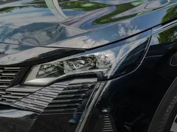 PEUGEOT 3008 1.2 GT SHZ KAMERA NAVI W-LAN ACC FACEL. LED