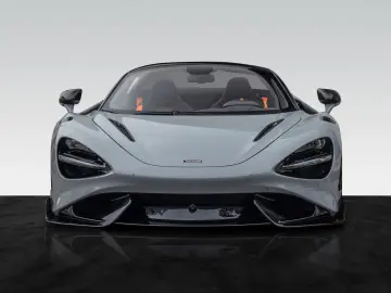 MCLAREN 765LT Spider   MSO Dove Grey   Carbon Exterior