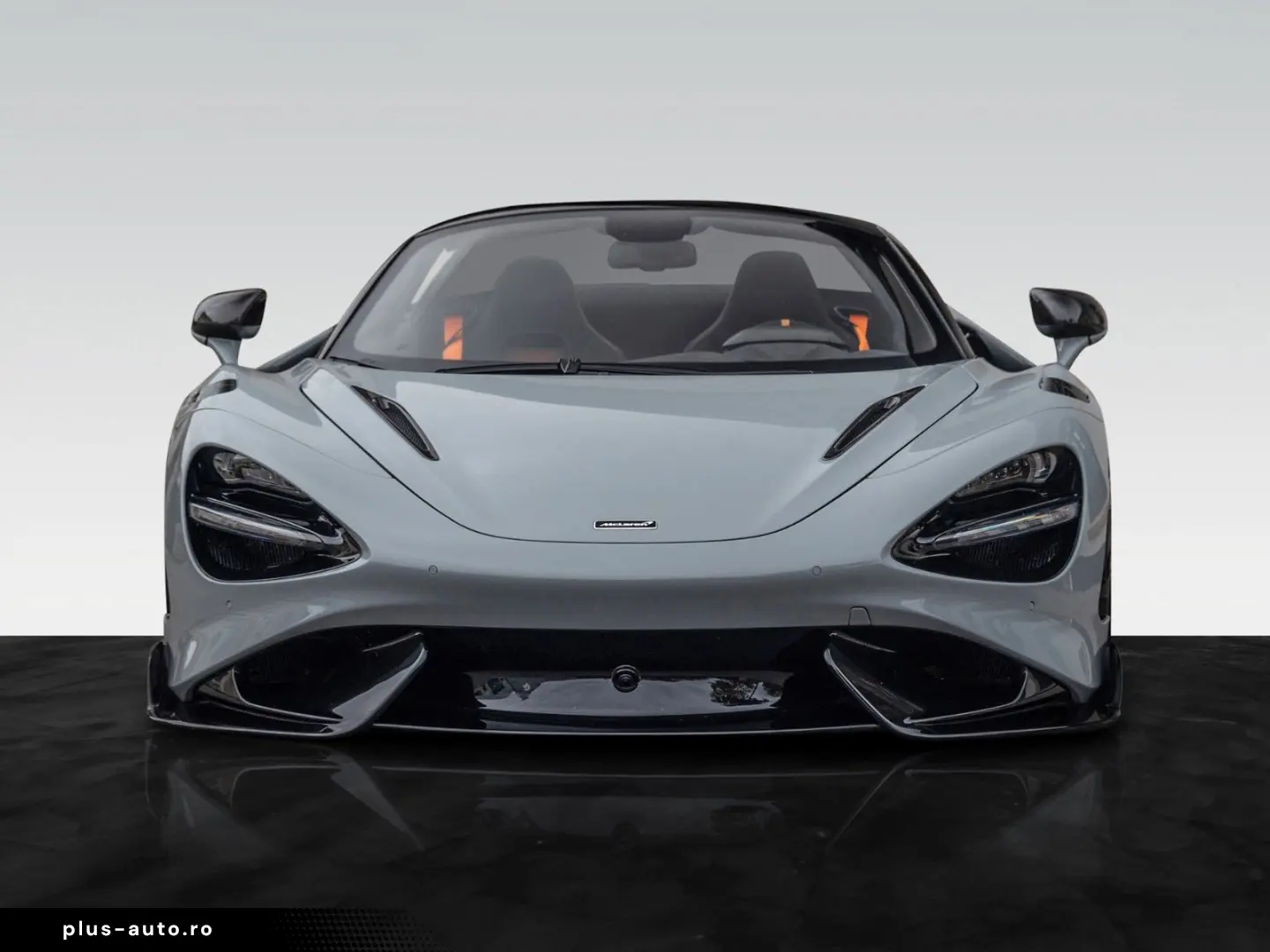 MCLAREN 765LT Spider   MSO Dove Grey   Carbon Exterior