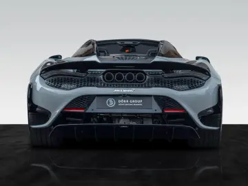 MCLAREN 765LT Spider   MSO Dove Grey   Carbon Exterior