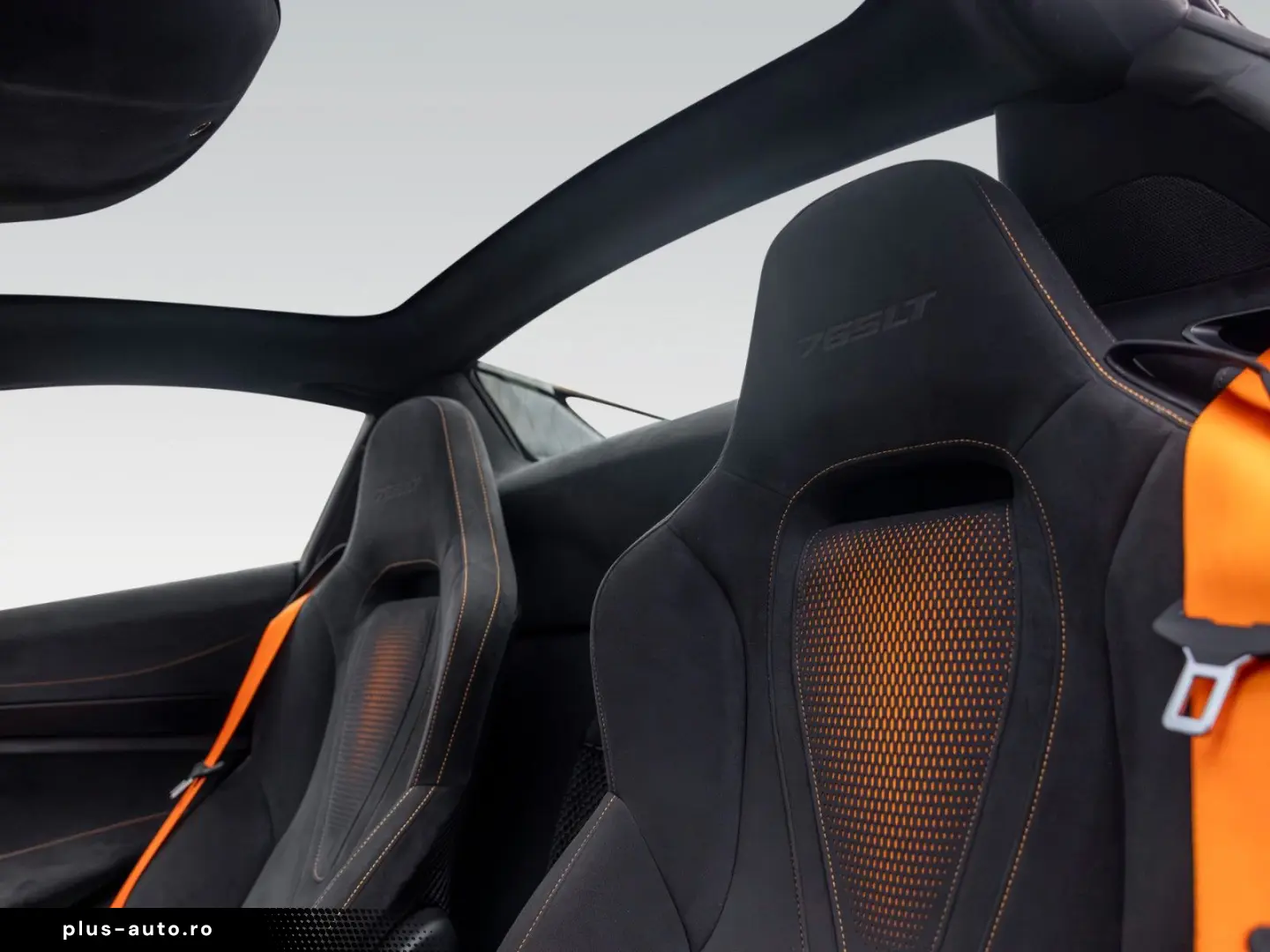 MCLAREN 765LT Spider   MSO Dove Grey   Carbon Exterior