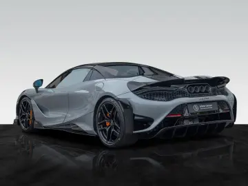 MCLAREN 765LT Spider   MSO Dove Grey   Carbon Exterior