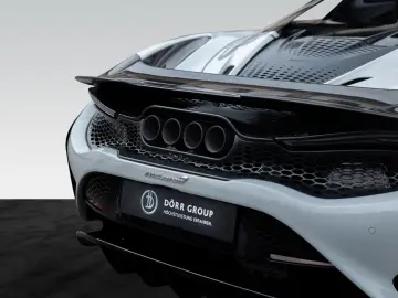 MCLAREN 765LT Spider   MSO Dove Grey   Carbon Exterior