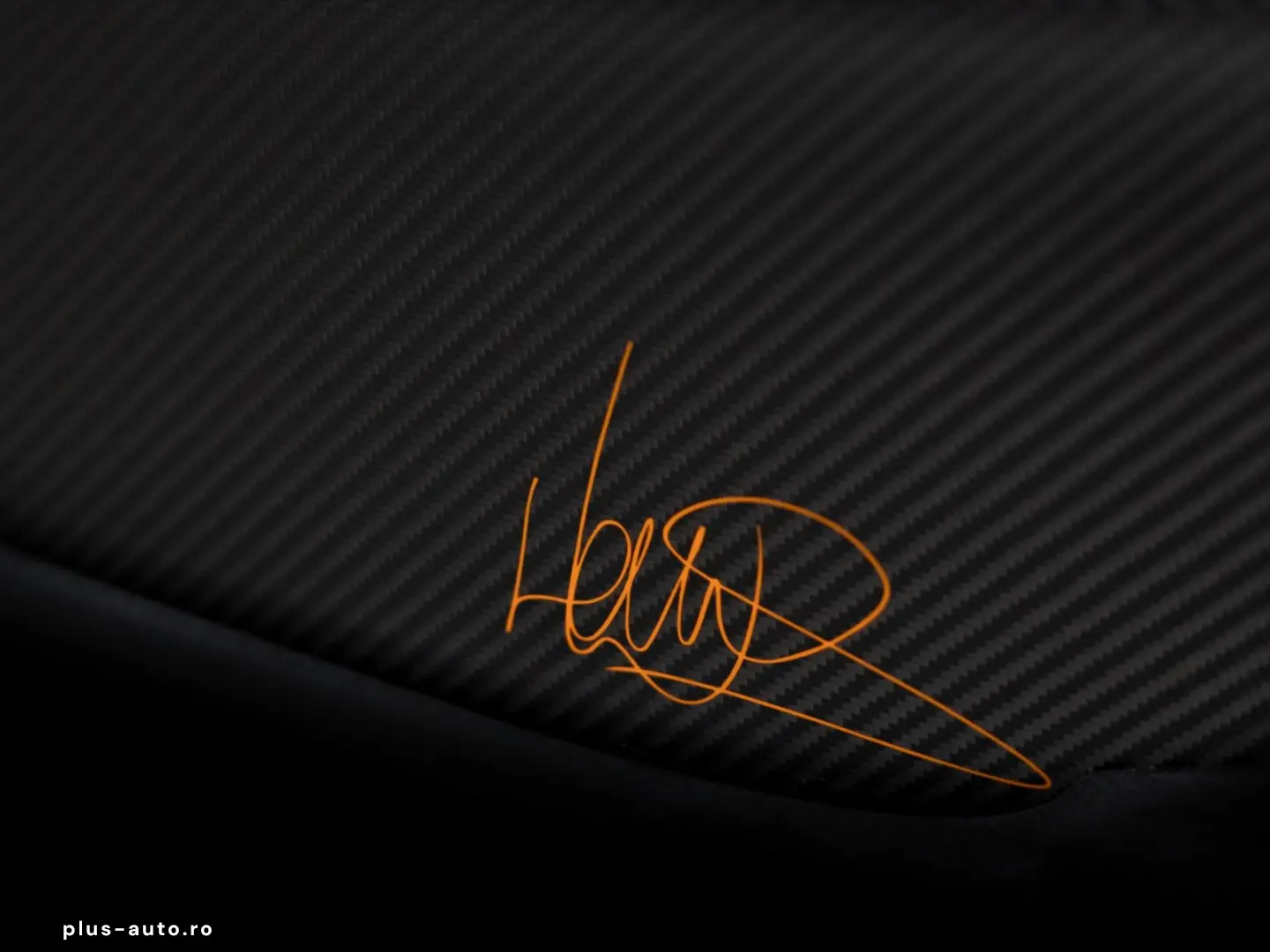 MCLAREN 765LT Spider   MSO Dove Grey   Carbon Exterior