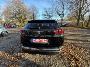 PEUGEOT 3008 Active Business Automatik Top Zustand