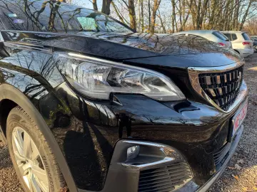 PEUGEOT 3008 Active Business Automatik Top Zustand