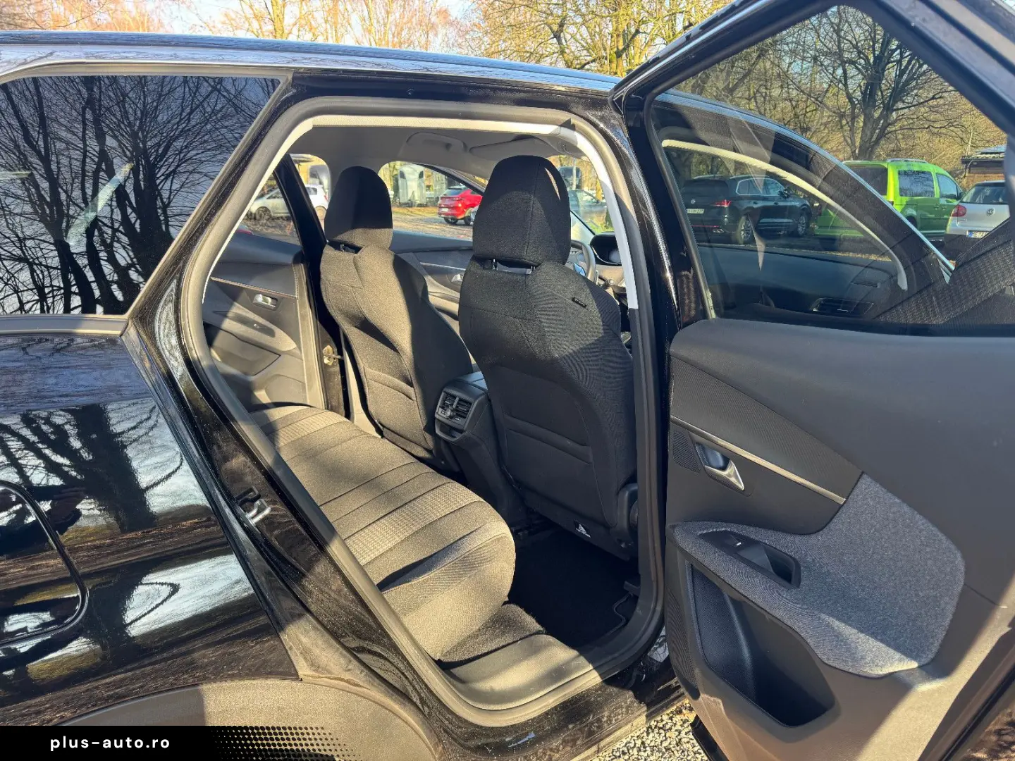 PEUGEOT 3008 Active Business Automatik Top Zustand