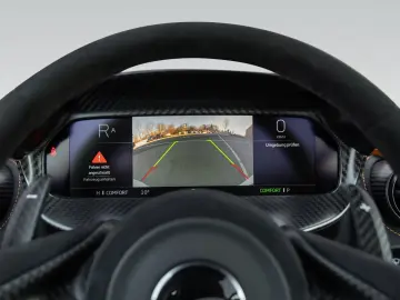 MCLAREN 750S Coupé    Carbon Exterior & Interior   Lift