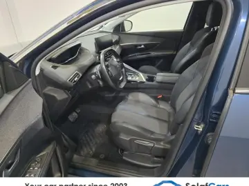 PEUGEOT 3008 1.2 Puretech Allure Aut. LED I-Cockpit Nav