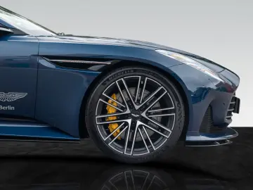 ASTON MARTIN DB12 Volante   Q-SeychellesBlue