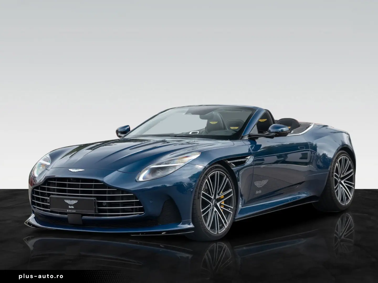 ASTON MARTIN DB12 Volante   Q-SeychellesBlue