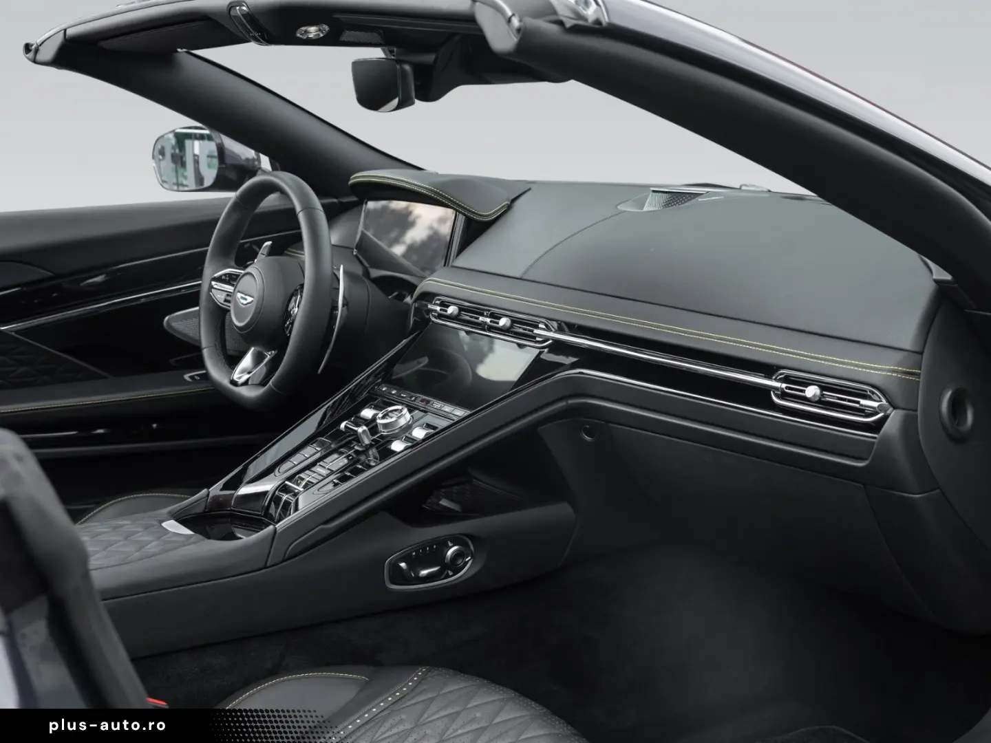 ASTON MARTIN DB12 Volante   Q-SeychellesBlue