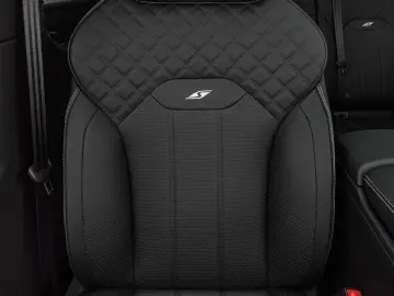 BENTLEY Bentayga S V8