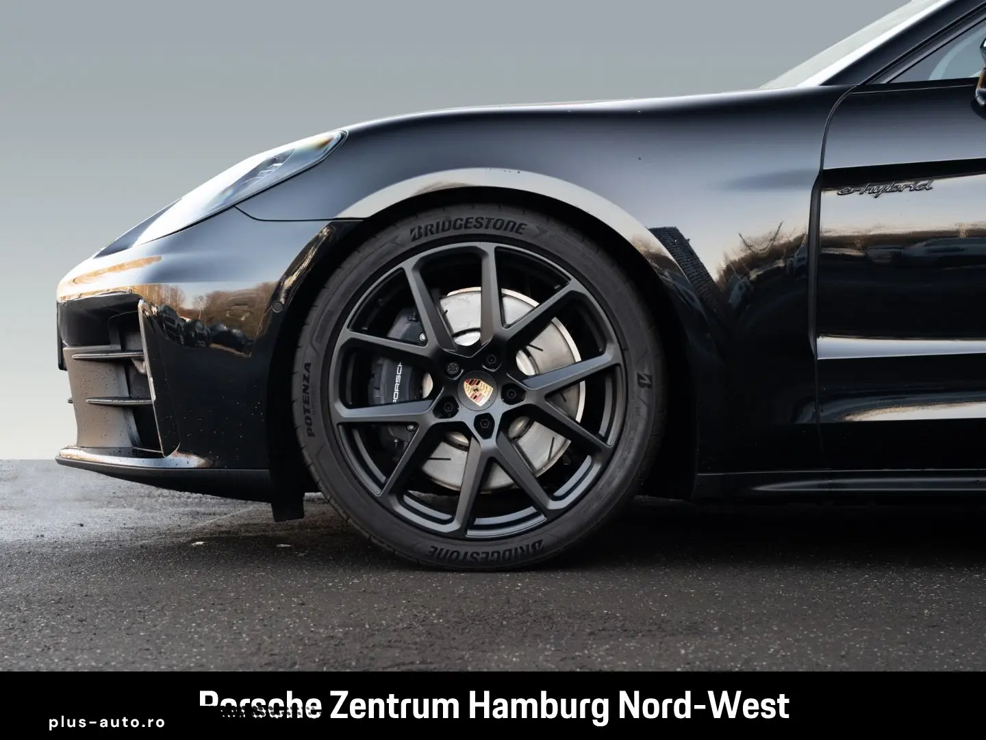 PORSCHE Panamera 4 E-Hybrid