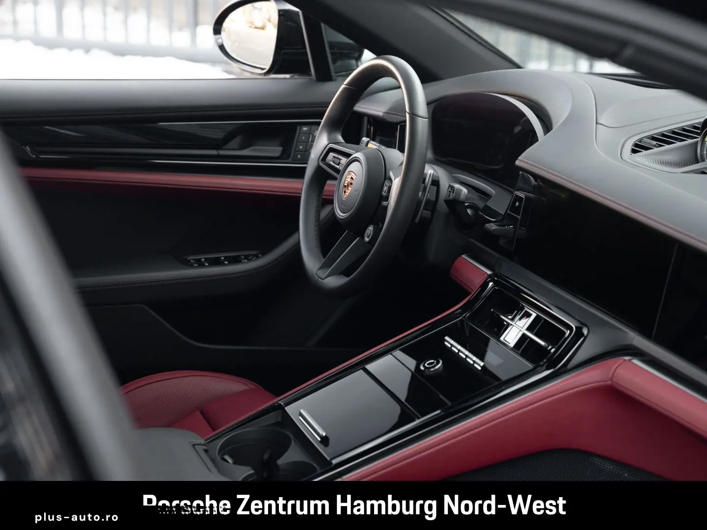 PORSCHE Panamera 4 E-Hybrid