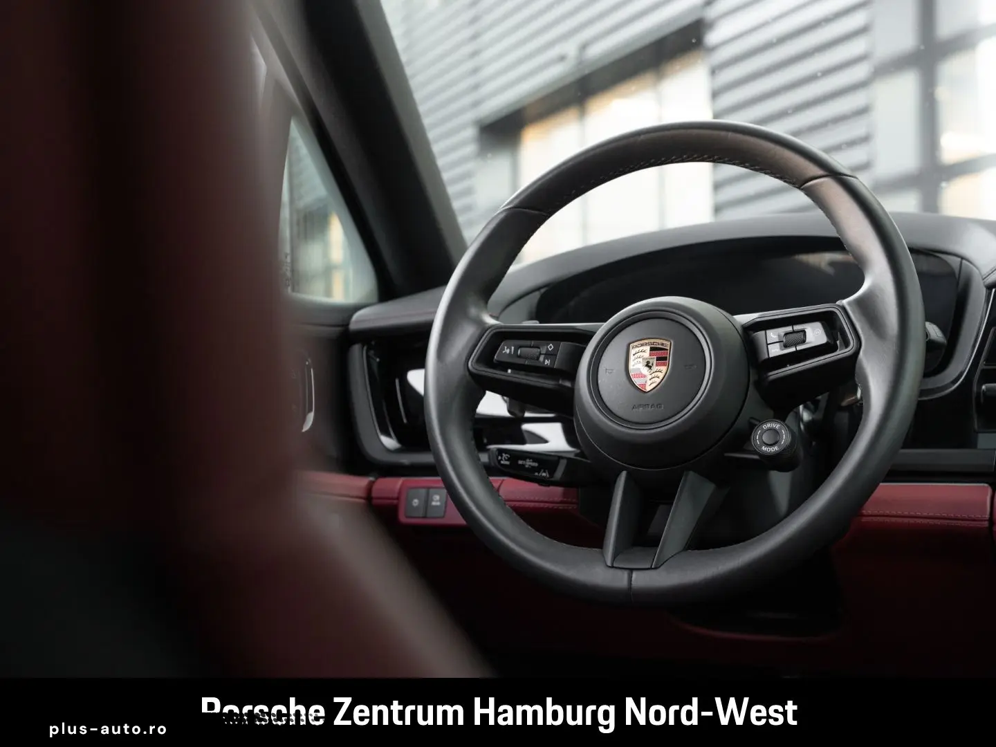 PORSCHE Panamera 4 E-Hybrid