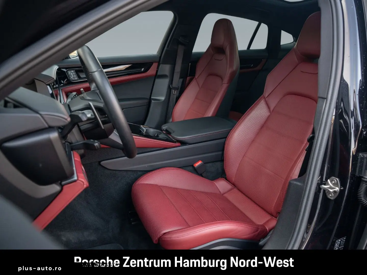 PORSCHE Panamera 4 E-Hybrid