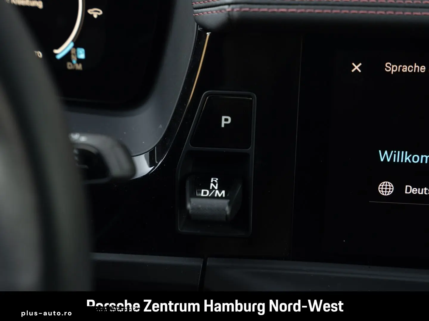 PORSCHE Panamera 4 E-Hybrid