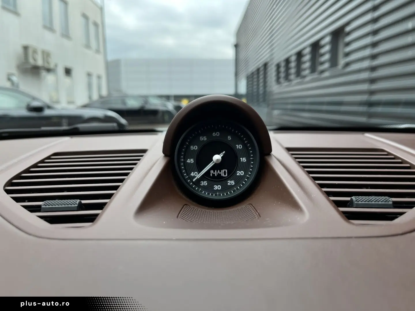 PORSCHE 992 -2 (911) Carrera Cabriolet Servo  Lift Sport