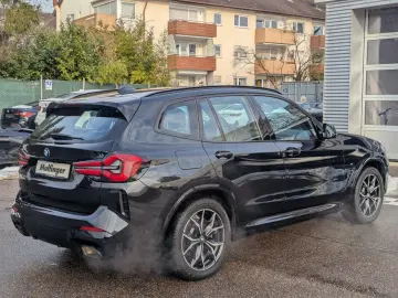 BMW X3 x30i M Sport LiveProf.Kamera PanoDach AHK 19