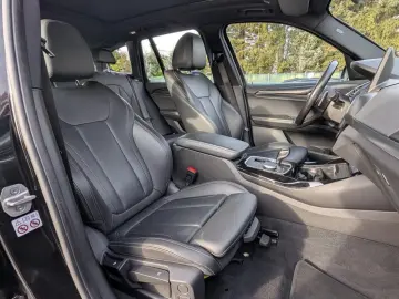 BMW X3 x30i M Sport LiveProf.Kamera PanoDach AHK 19