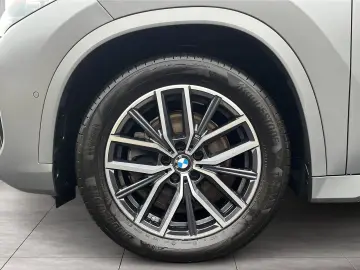 BMW X1 xDrive23i M SPORT LC PROF LEDER PANO HUD DAB