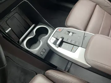 BMW X1 xDrive23i M SPORT LC PROF LEDER PANO HUD DAB