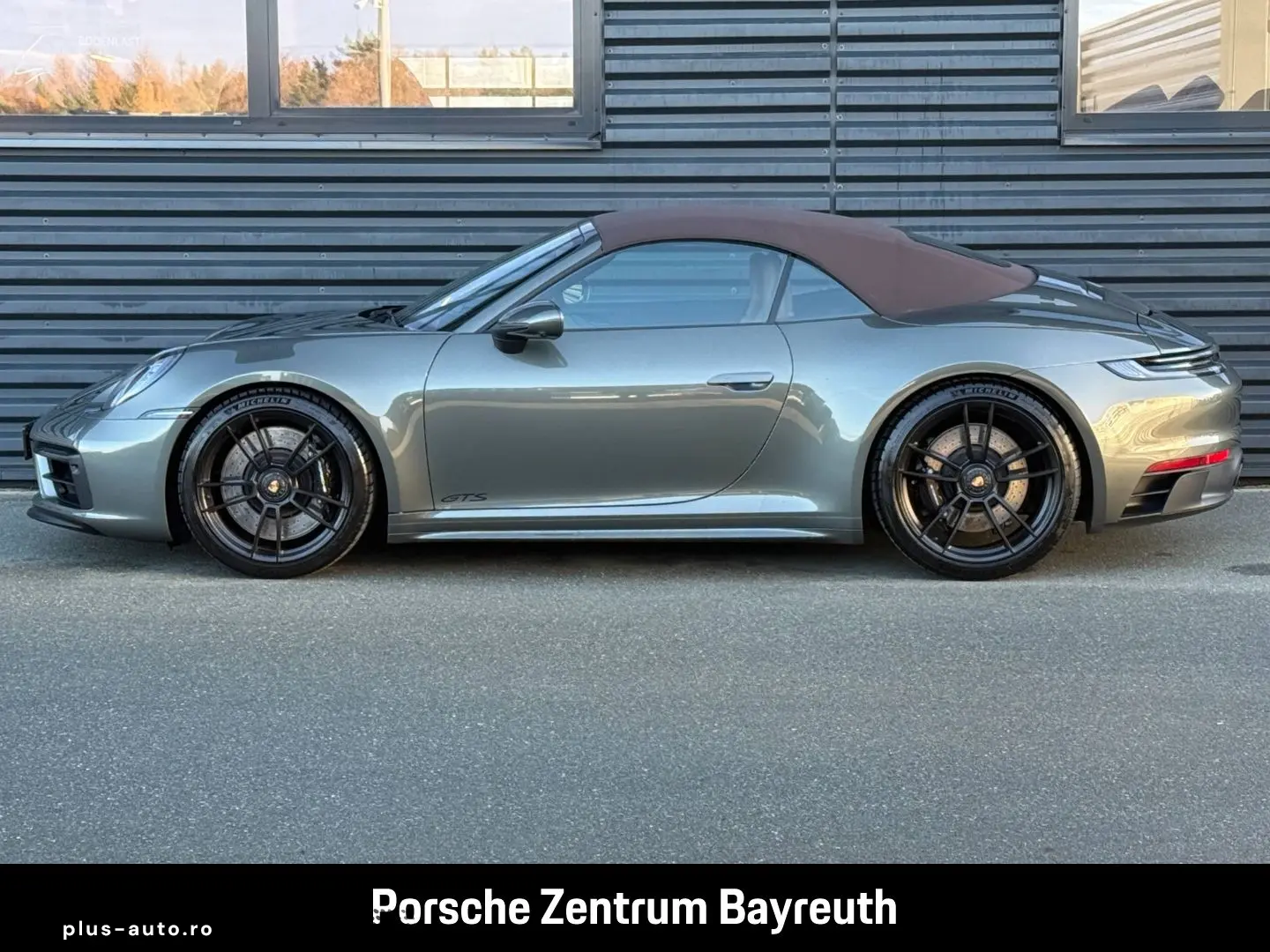 PORSCHE 992 911 Carrera 4 GTS Cabriolet MANUFAKTUR-LEDER