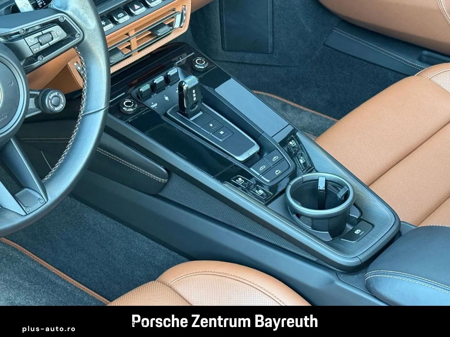 PORSCHE 992 911 Carrera 4 GTS Cabriolet MANUFAKTUR-LEDER